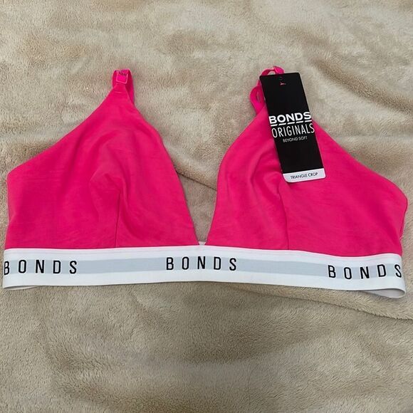 NWT- Bonds - XL. Triangle Crop - Picture 1 of 8